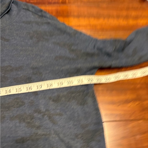 Michael Stars Blue Evereve Marcy Camo Print Thermal Tunic Top Womens Medium - Picture 9 of 12